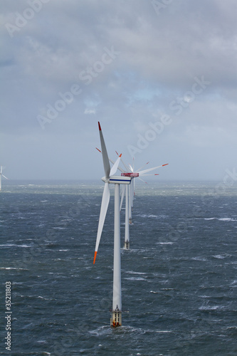 Photo: Offshore Turbine Offshore Turbine