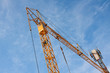 Gelber Kran auf Baustelle Gelber Kran auf Baustelle