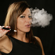 Photo: Frau mit iSmoke Frau mit iSmoke