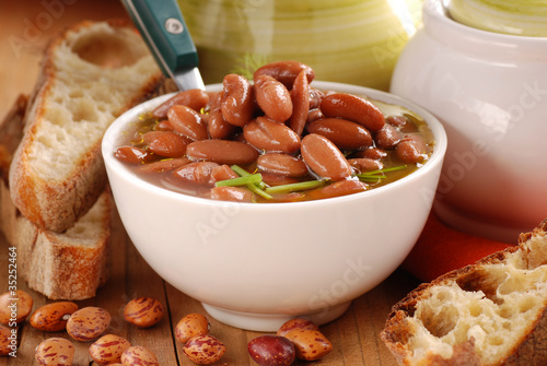Foto: fagioli borlotti lessati - dodici fagioli borlotti lessati - dodici