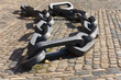 Giant chain