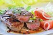 Rindersteaks mit Beilagengarnitur