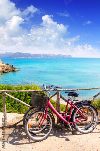 Foto: Alcudia Mallorca Playa de S Illot transparent turquoise water Alcudia Mallorca Playa de S Illot transparent turquoise water