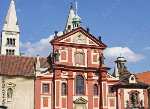 Foto: faces of Prague-Prager Burg-Innenhof- faces of Prague-Prager Burg-Innenhof-