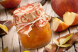 Vasetto di marmellata fatta in casa