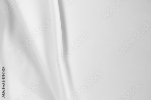 Foto: White silk background White silk background