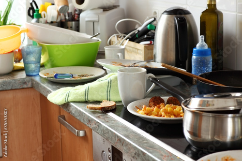 Photo: Dirty kitchen Dirty kitchen