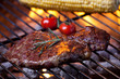 Nahaufnahme von einem Steak auf dem Grill