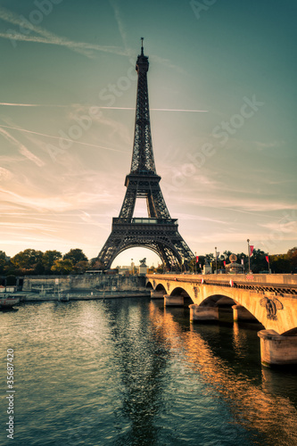 Photo: Tour Eiffel Paris France Tour Eiffel Paris France