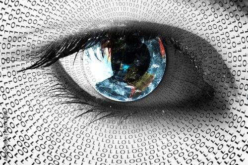 Photo: Earth in the eye Earth in the eye