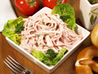 Fleischsalat mit Mayonnaise