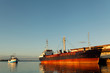 Bateau arrivant au port de Toamasina Bateau arrivant au port de Toamasina