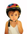 bambina con casco