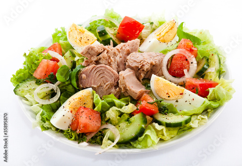 Foto: Tuna and vegetable salad Tuna and vegetable salad