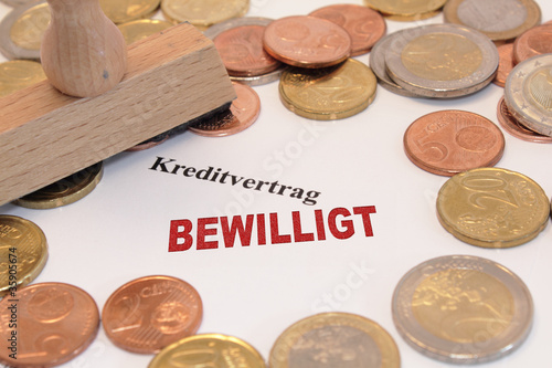 Foto: kreditvertrag kreditvertrag