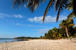 Superbe plage de sable blanc au levée du jour Superbe plage de sable blanc au levée du jour