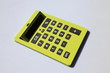GELBER TASCHENRECHNER GELBER TASCHENRECHNER