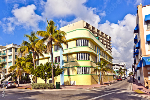 Foto: beautiful houses in Art Deco style in South Miami beautiful houses in Art Deco style in South Miami