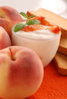 yogurt alla pesca con menta - sette