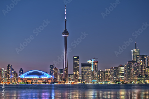 Photo: Toronto night skyline CN Tower downtown skyscrapers sunset Canad Toronto night skyline CN Tower downtown skyscrapers sunset Canad
