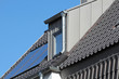 Schleppgaube neben Solarthermie