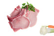 côtes de porc du filet sur fond blanc