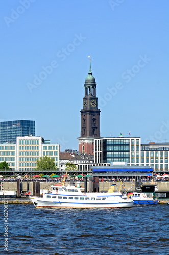 Foto: Hamburger Hafen Hamburger Hafen