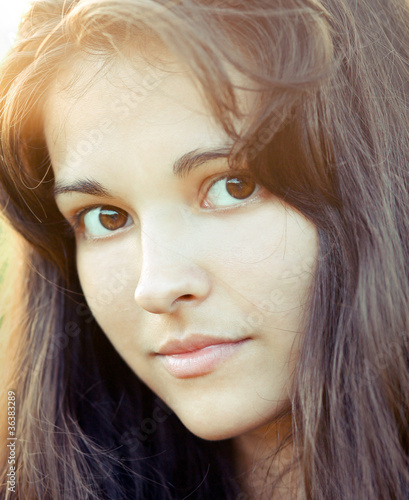 Photo: Portrait of beautiful cute young girl Portrait of beautiful cute young girl