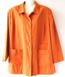 Herbstmode -Blusenjacke in orange