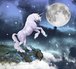 Unicorno in uno scenario incantato