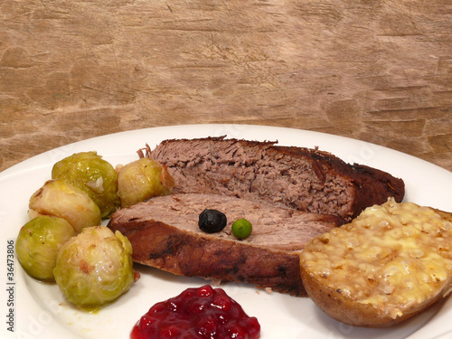 Foto: Gericht mit Rehbratenfleisch Gericht mit Rehbratenfleisch