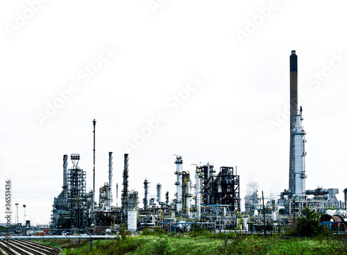 Photo: oil power plant oil power plant