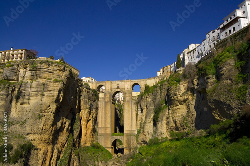 Foto: El Puente Nuevo - Ronda - Andalusien - Spanien El Puente Nuevo - Ronda - Andalusien - Spanien