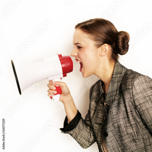 Foto: Frau mit Megaphone Frau mit Megaphone