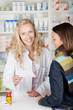 beratungsgespräch in der apotheke