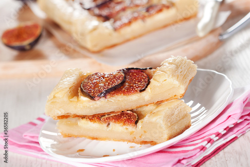 Photo: Gourmet tart with figs Gourmet tart with figs