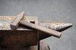 Hammer und Amboss