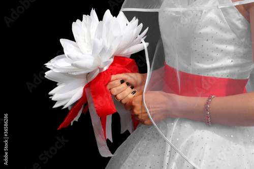 Photo: Bride with Beautiful Bouquet Bride with Beautiful Bouquet