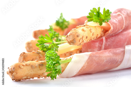 Foto: Sesamgrissini mit Parmaschinken Sesamgrissini mit Parmaschinken