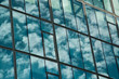 reflets dans un immeuble moderne reflets dans un immeuble moderne