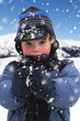 Junge im Schnee