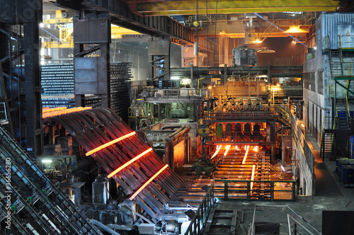 Photo: Stahl- und Walzwerk // steelworks Stahl- und Walzwerk // steelworks