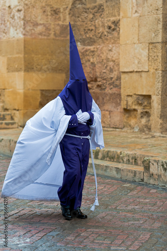 Photo: Penitent arriving at gathering point Penitent arriving at gathering point