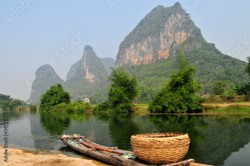 Photo: Panier d'osier en Chine. Panier d'osier en Chine.