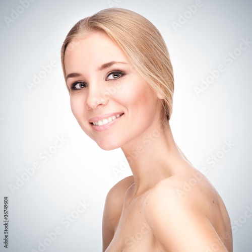Photo: beautiful girl with pretty smile beautiful girl with pretty smile