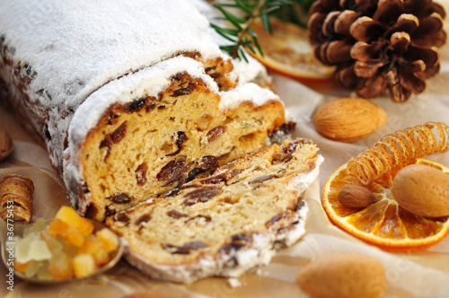 Photo: Weihnachtsstollen Weihnachtsstollen
