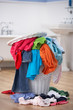 Foto: Pile of dirty washing in bathroom Pile of dirty washing in bathroom