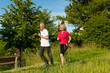 Älteres Paar beim Joggen