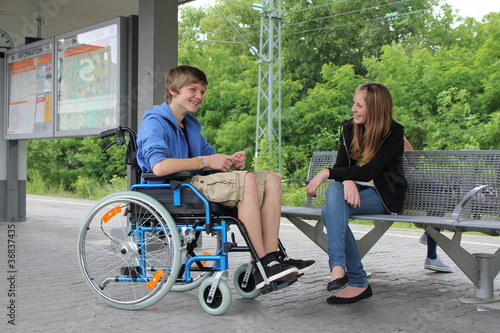 Photo: 6.11 bahnhof rollstuhl 6.11 bahnhof rollstuhl