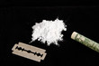 Photos : Drugs, money and blade
